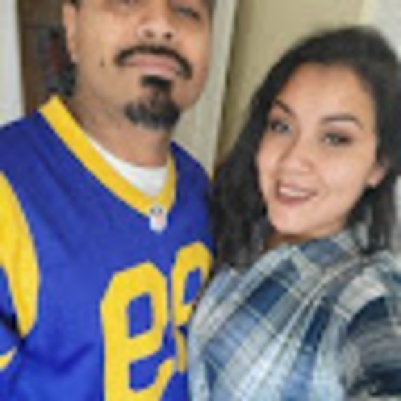 Meet your Posher, Alba - Picture 1 of 1